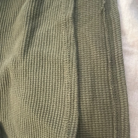 Waffle Henley shirt , 2XL, olive, army green. - Picture 5 of 5